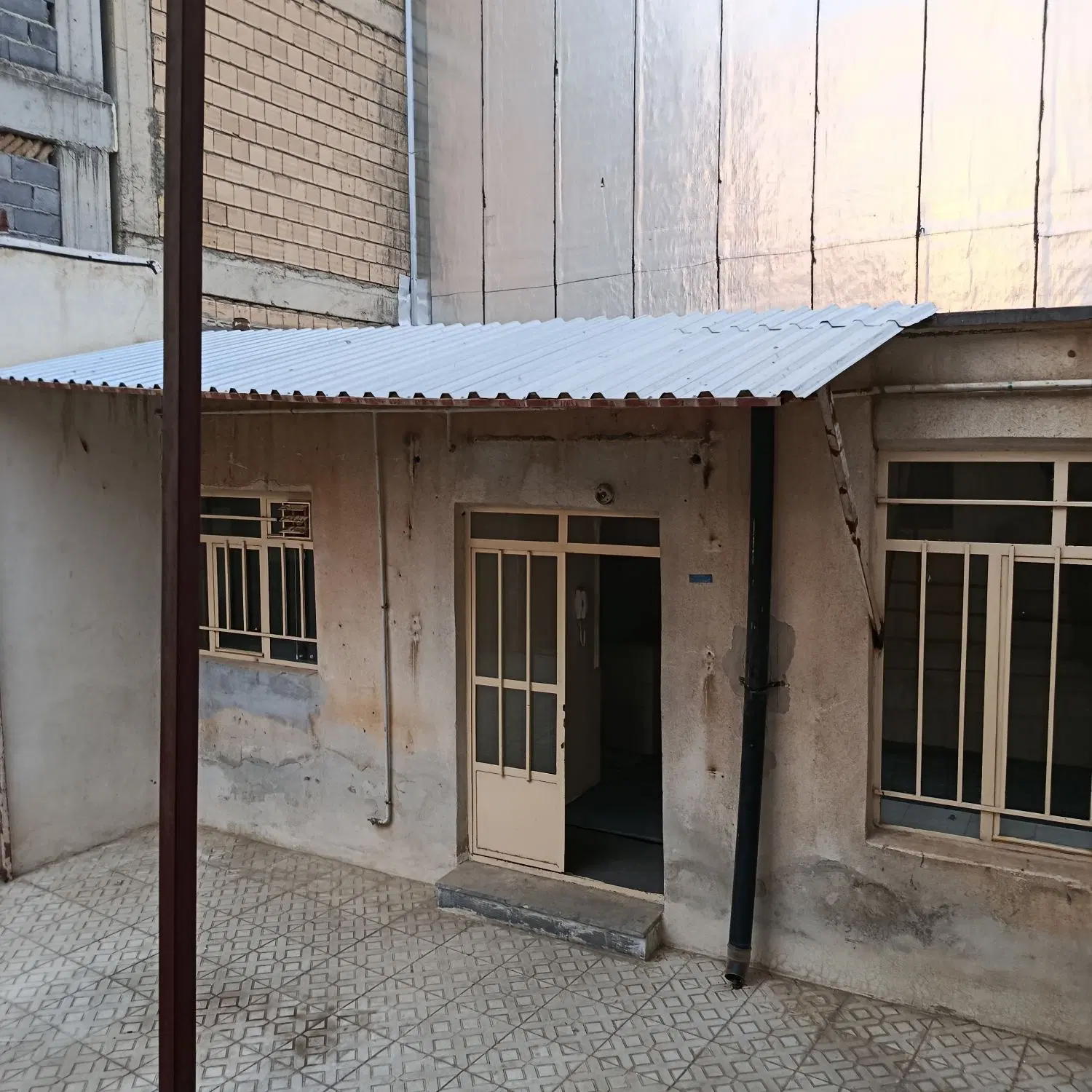 خانه قدیم ساخت اردلان
