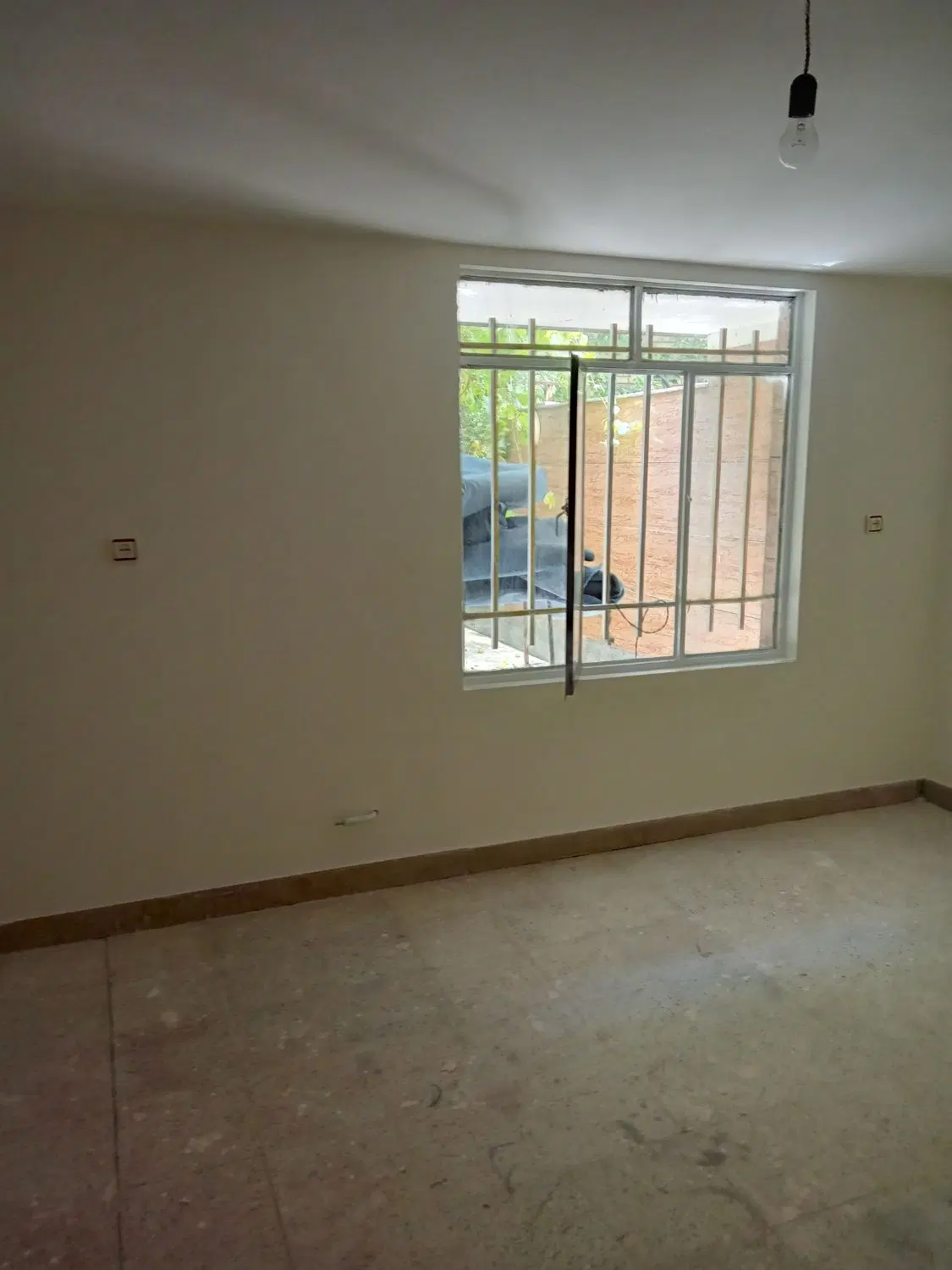 رهن و اجاره یک طبقه خانه