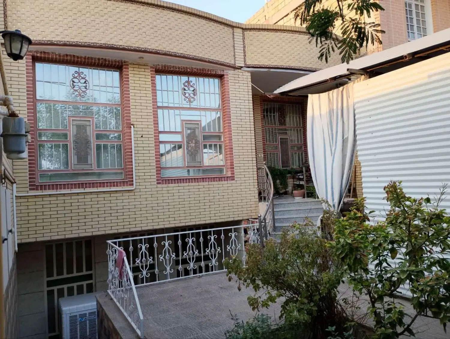 فروش یا معاوضه با منزل مسکونی همکف