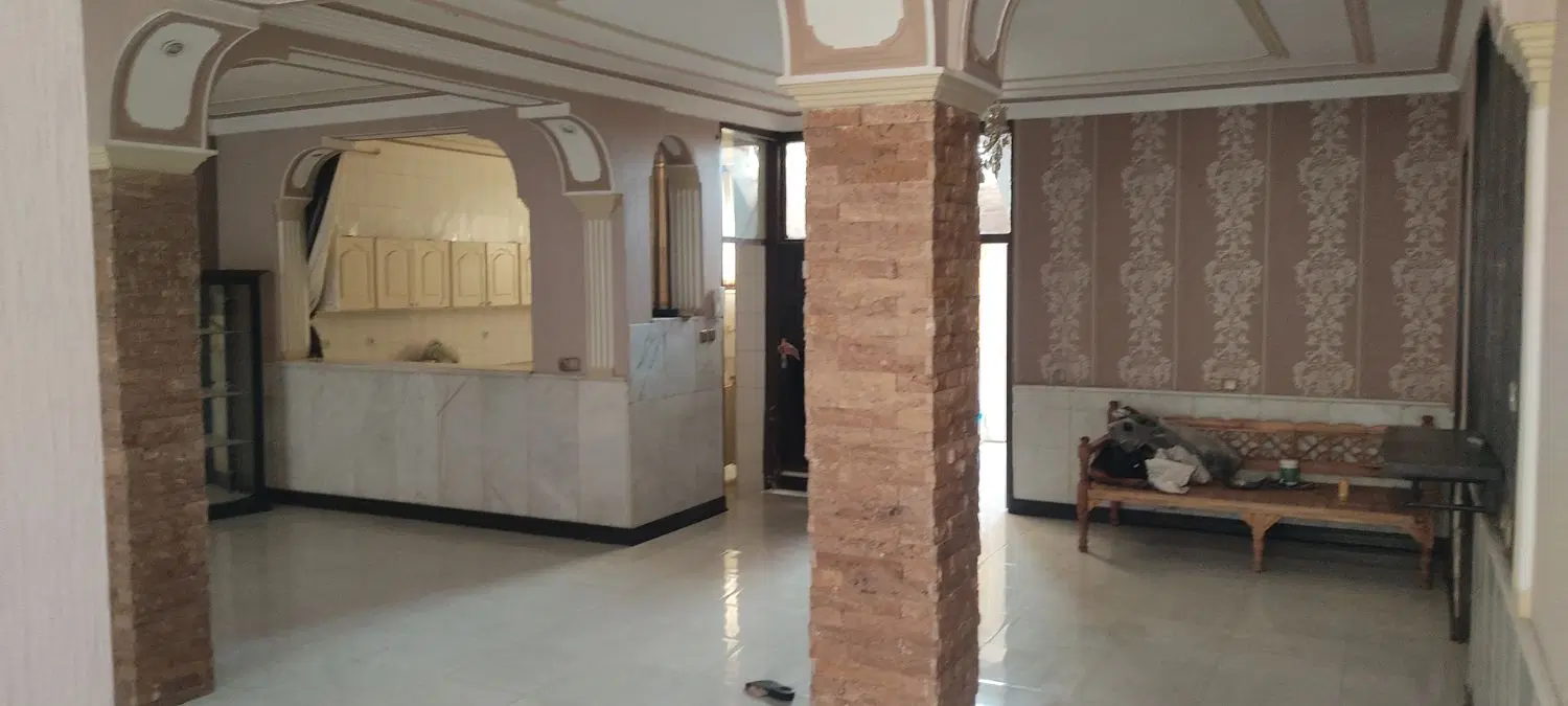 همکف    مستقل  دربست پارکینگ