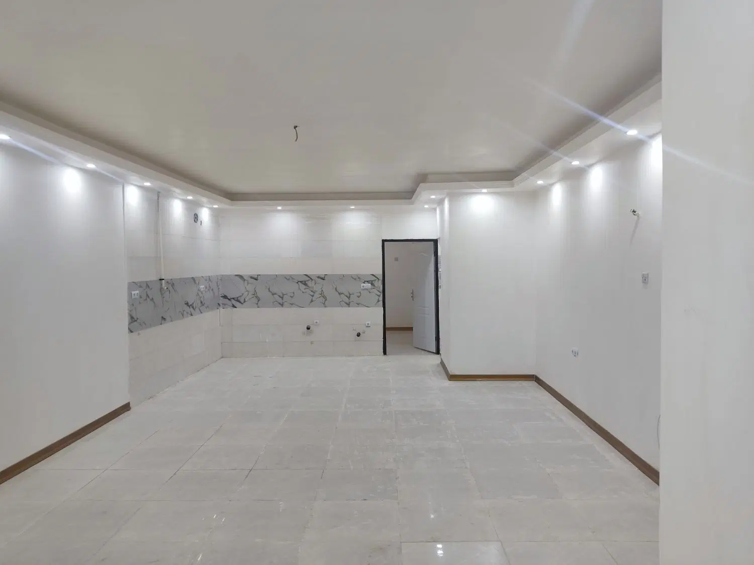 فروش آپارتمان در اکباتان