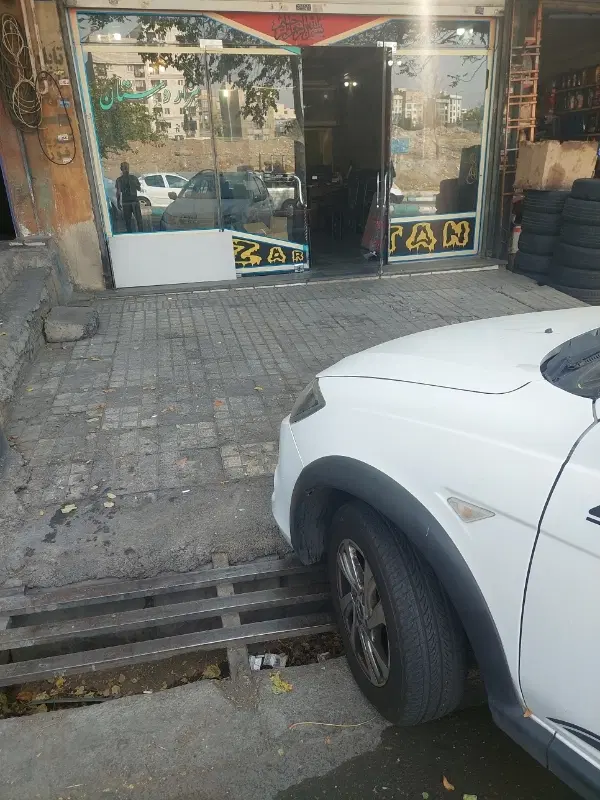 مغازه ۴۰ متری مناسب مکانیکی