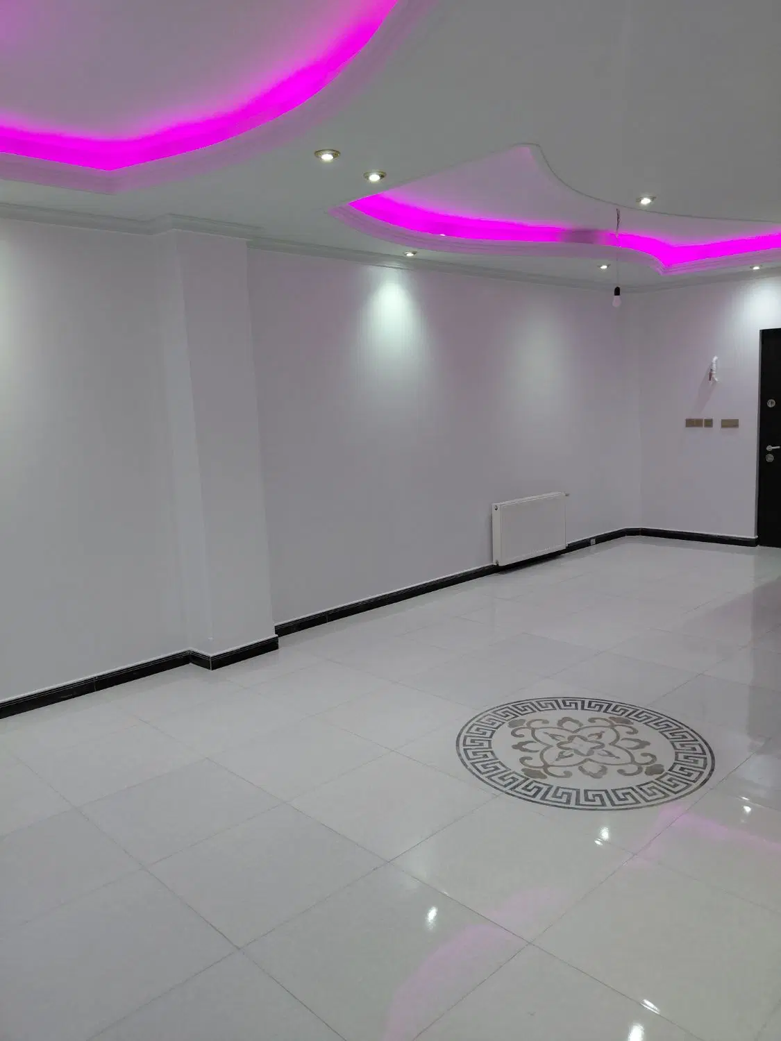 اپارتمان ۸۰ متری شهرک ازادی