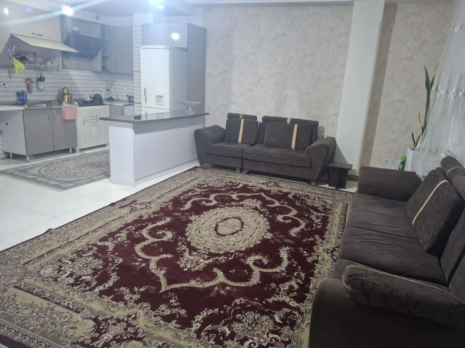 واحد ۷۷متری نبوت