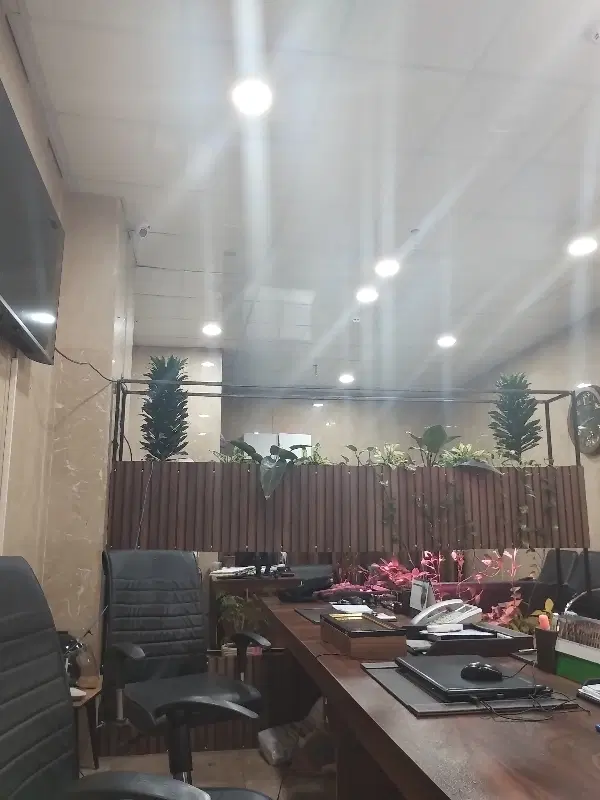 ۱۷ متر سرقفلی فروش