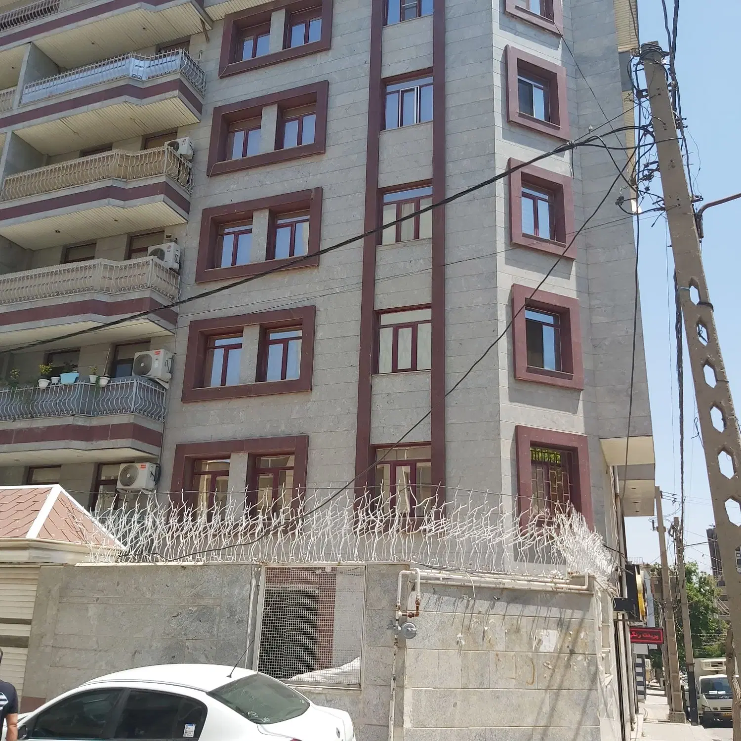 فروش آپارتمان ۱۰۵ متری بهار
