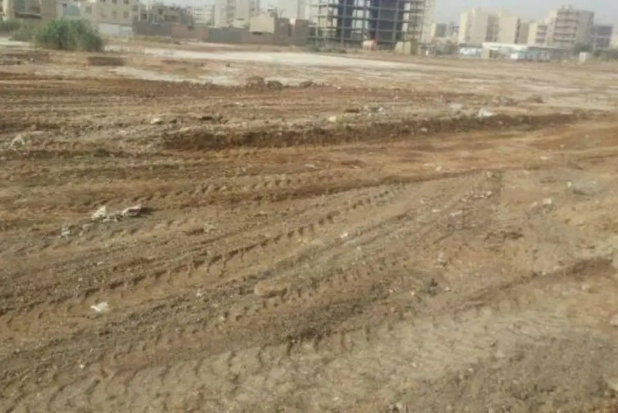 ۹۰۰ متر دو نبش اداره گاز