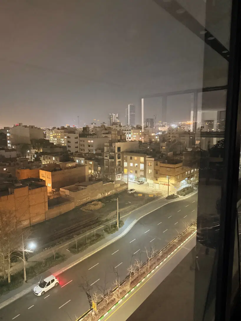 مغازه تجاری وکیل آباد