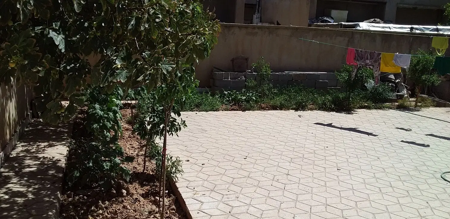 فروش یا معاوضه ۳۰۰ متر ویلایی سند تک برگ