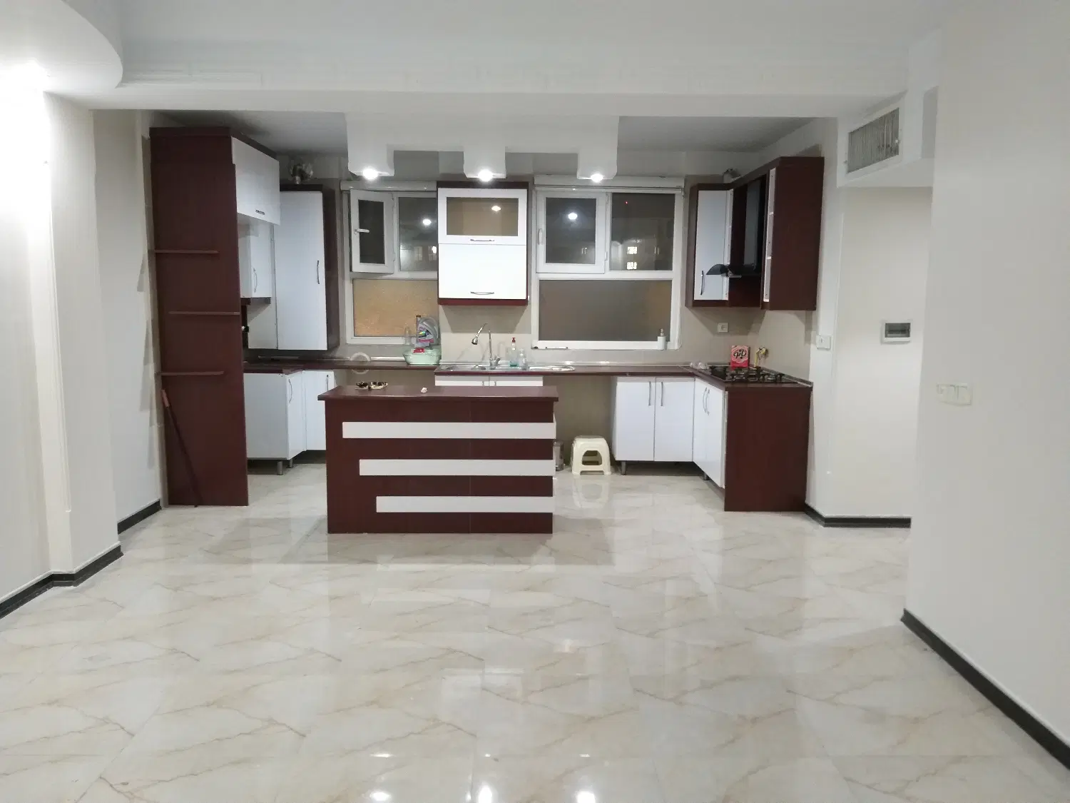 آرپارتمان ۸۰ متری فول امکانات مجیدیه جنوبی