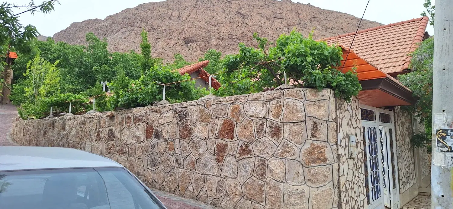 همخونه خانم می خوام سن بالا
