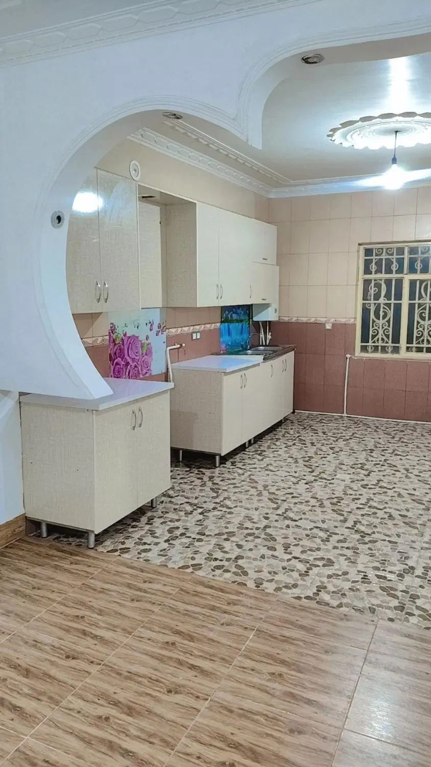 خانه اجاره ای بروات