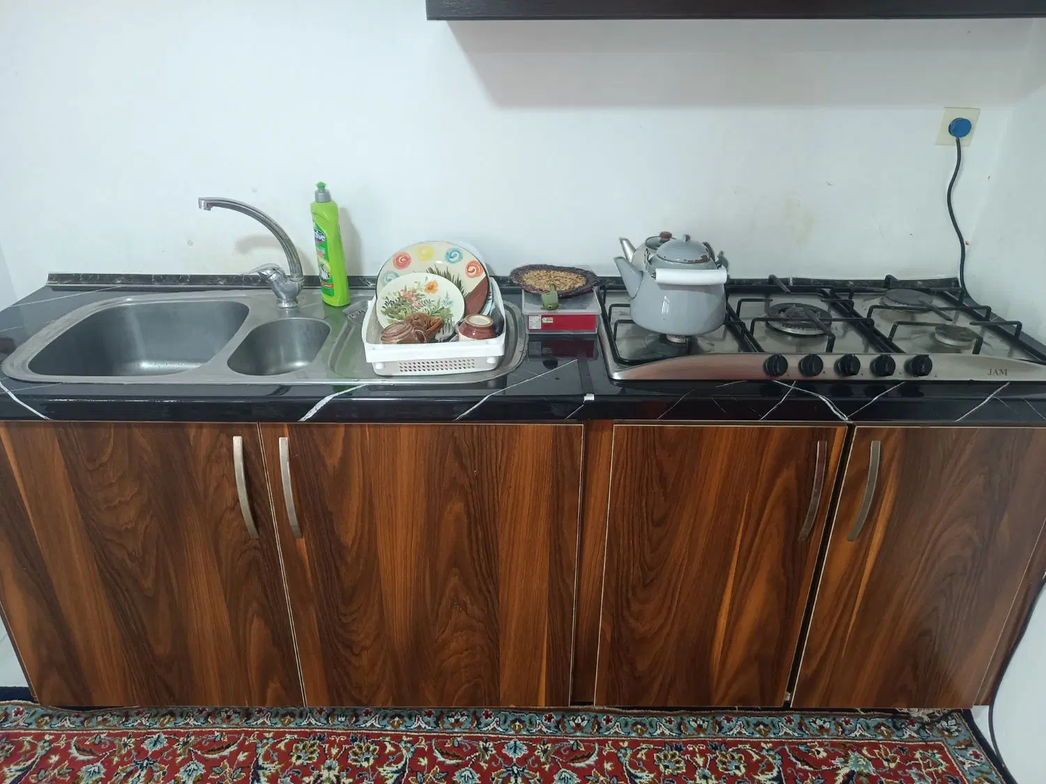 ویلا باغ سنتی و کلبه عشق