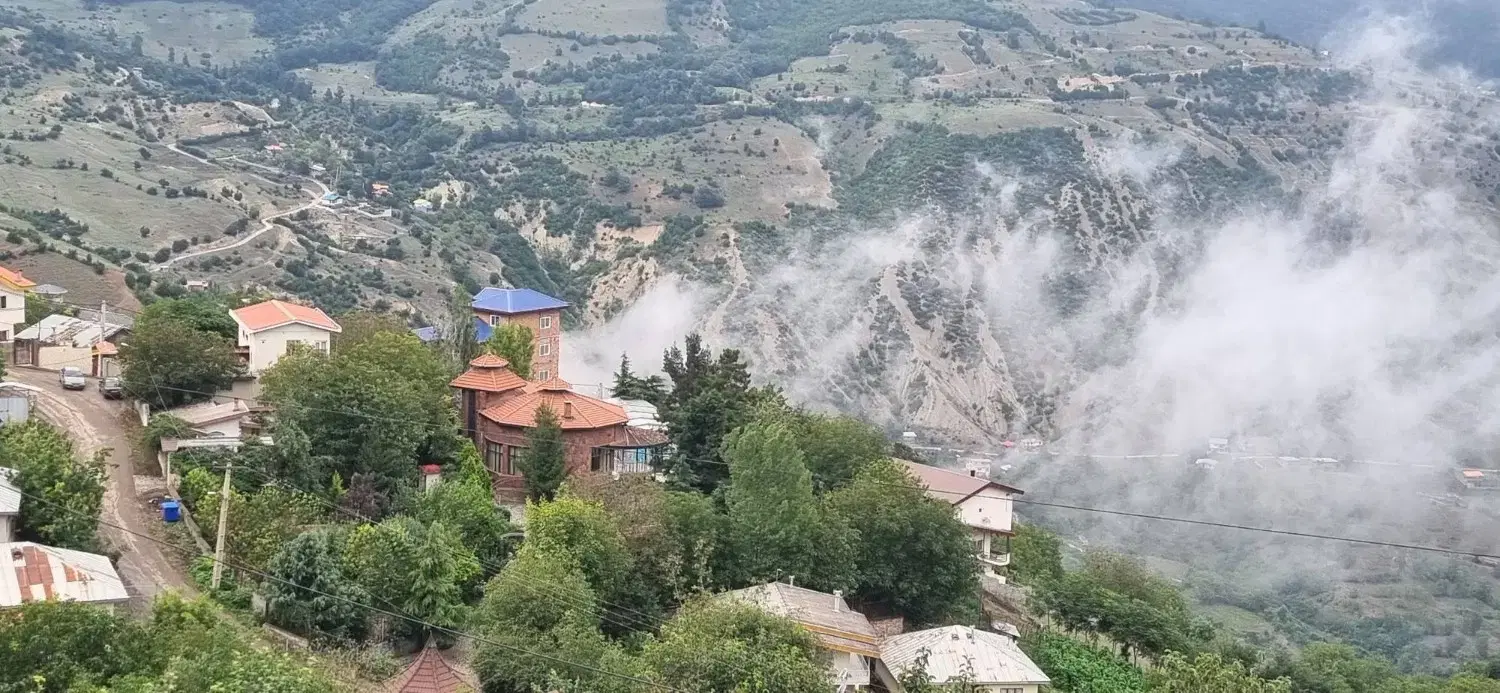 ۲۰۰متر زمین کلاردشت دید جنگل و دریاچه