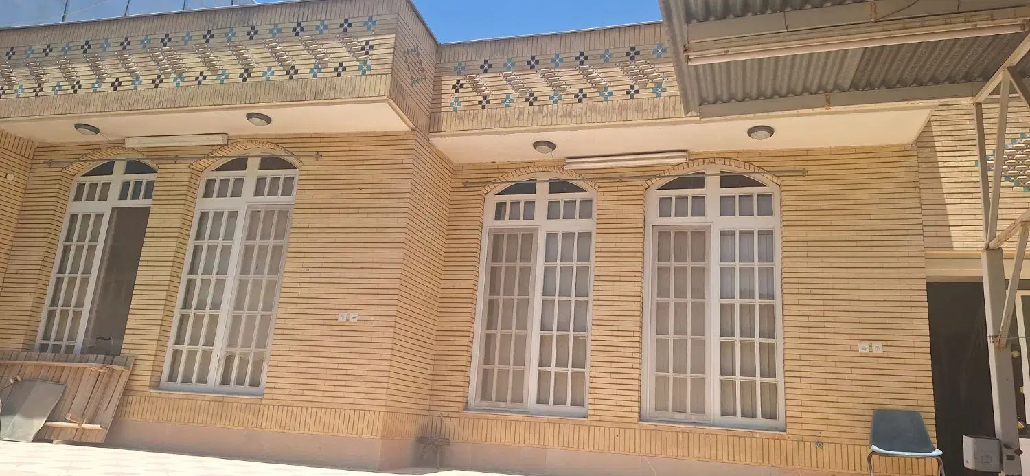 رهن واجاره واحد ویلایی  طبقه اوع روی هم کف