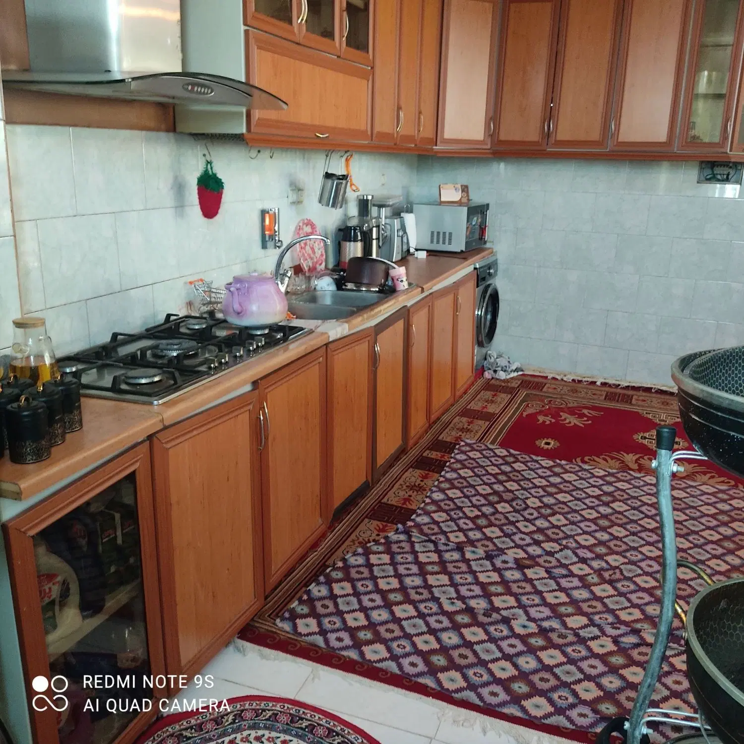 واحد مسکونی و تجاری