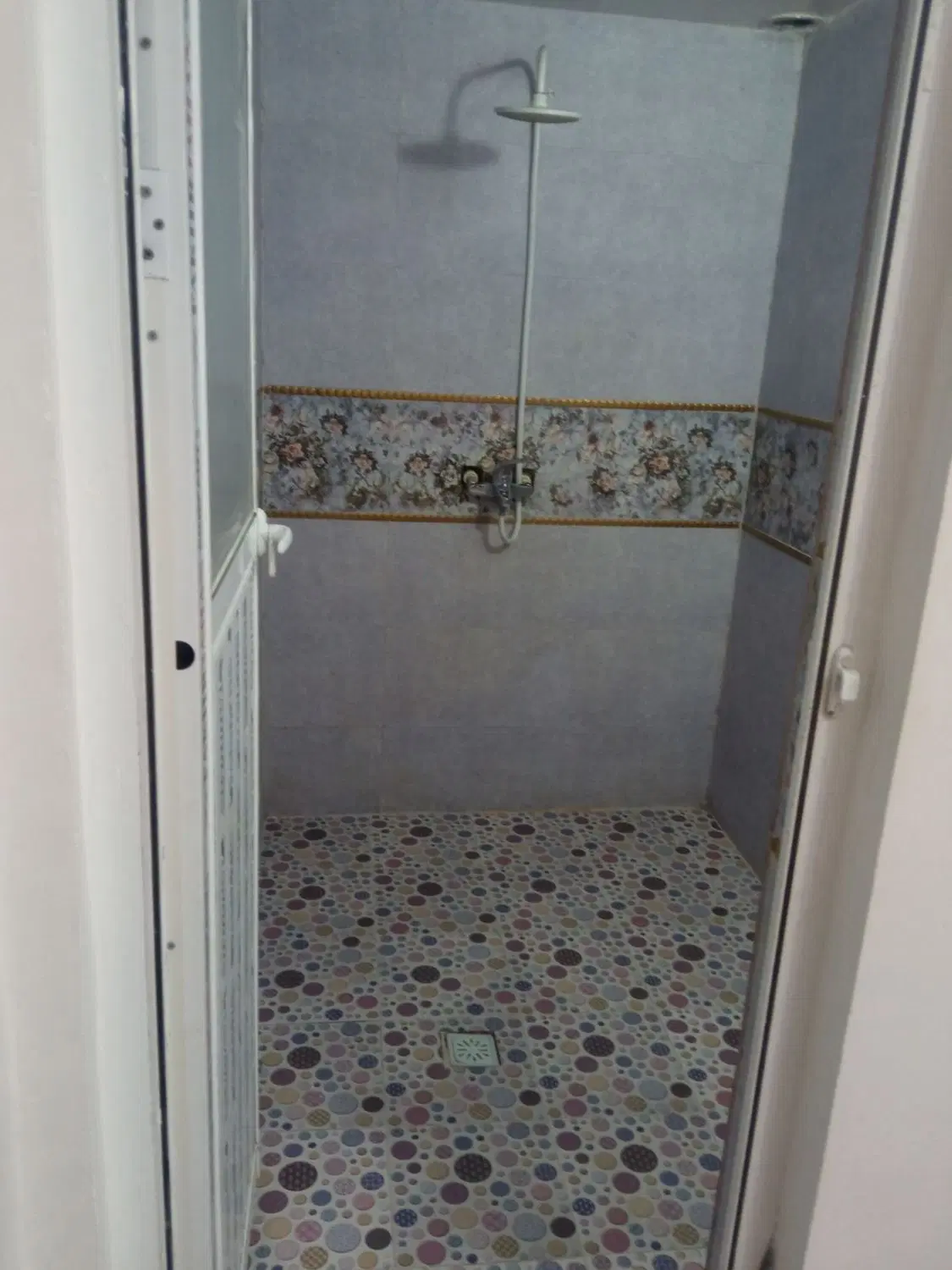 خانه درجعفرآباد خیابان شریعتی