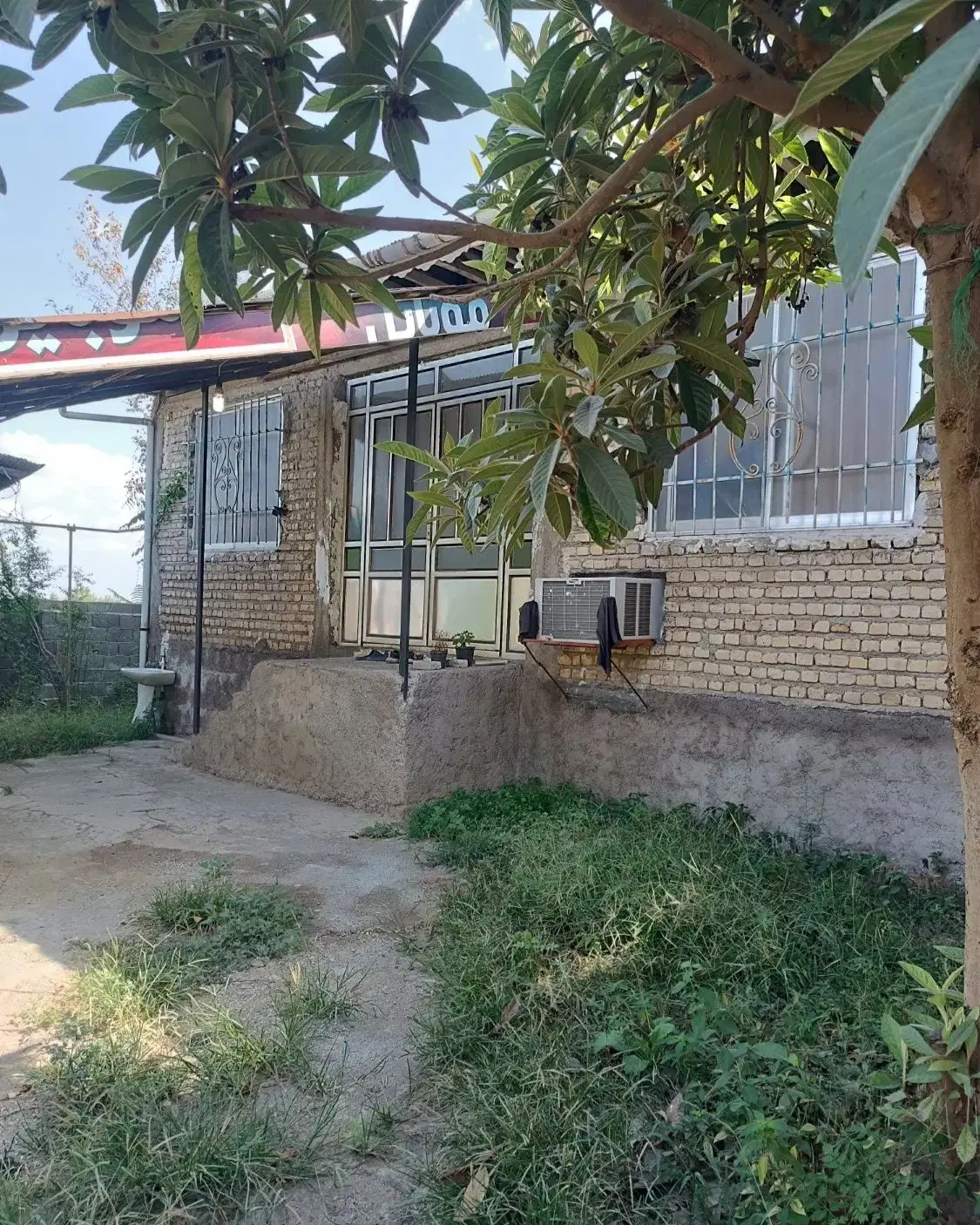 خانه ویلایی داخل شهر