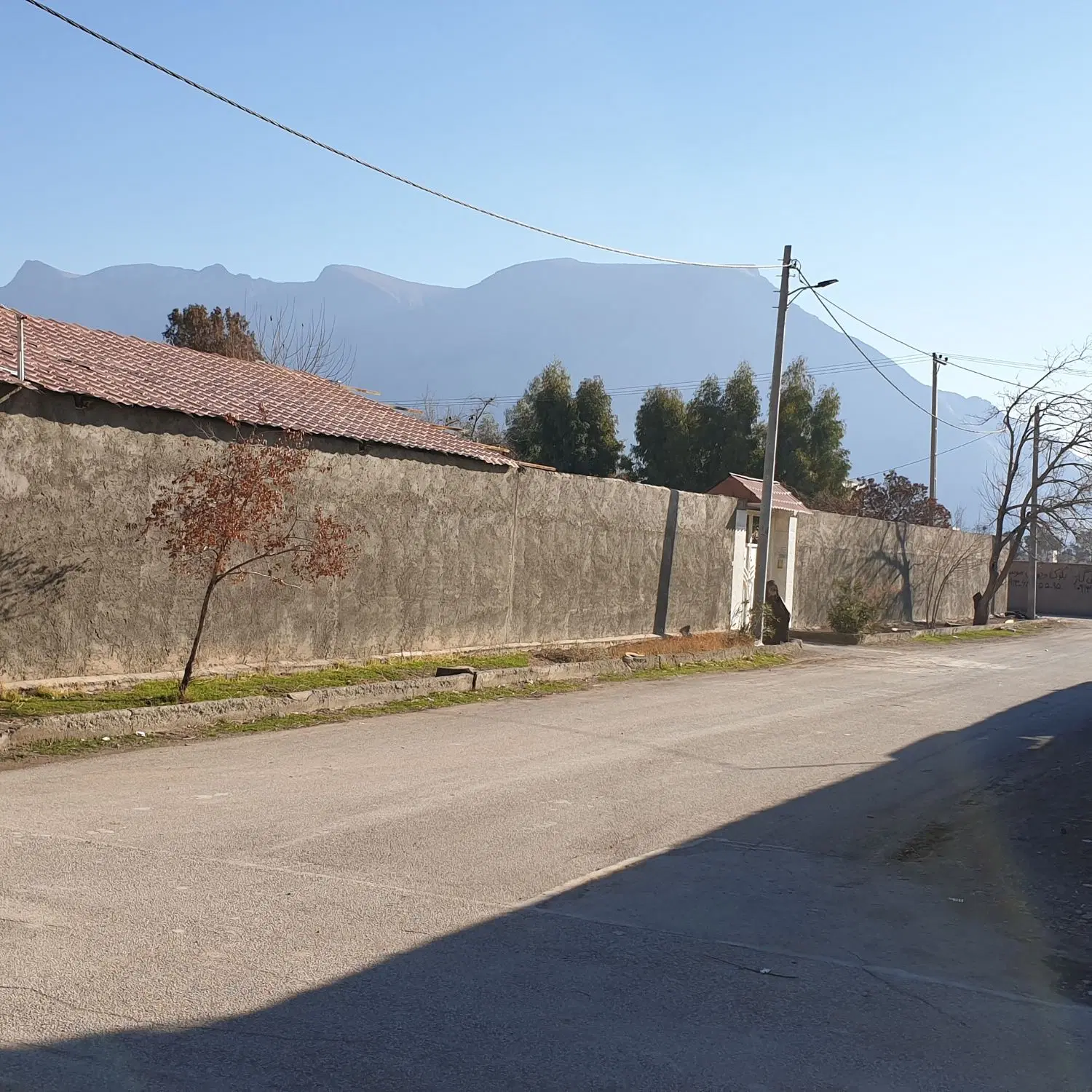 زمین جنوبی دو نبش