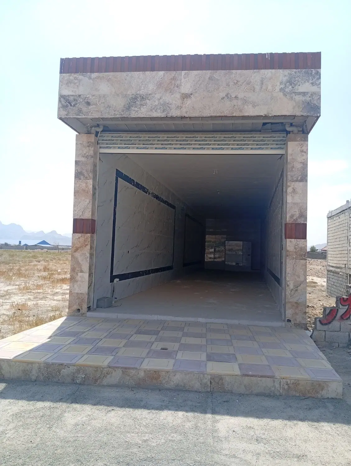 مغازه تجاری ۹۰متر برخیابان اصلی