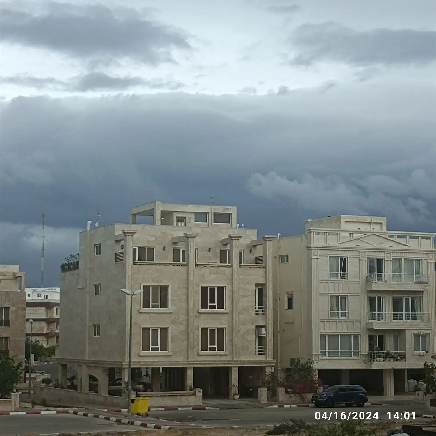 تراس بزرگ، نوبنیاد ۳