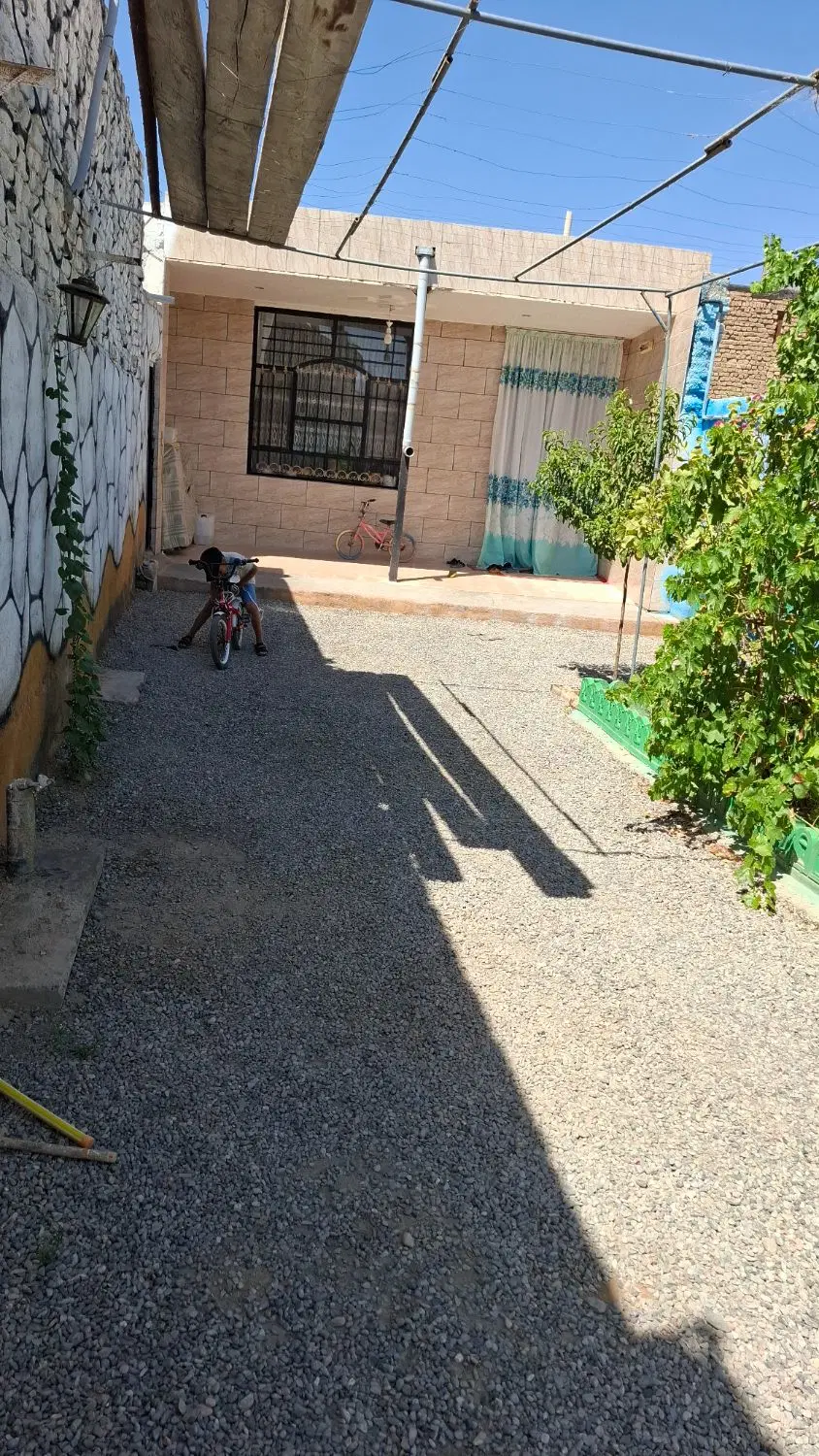 خانه مسکونی برزش اباد