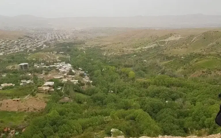 زمین قلات