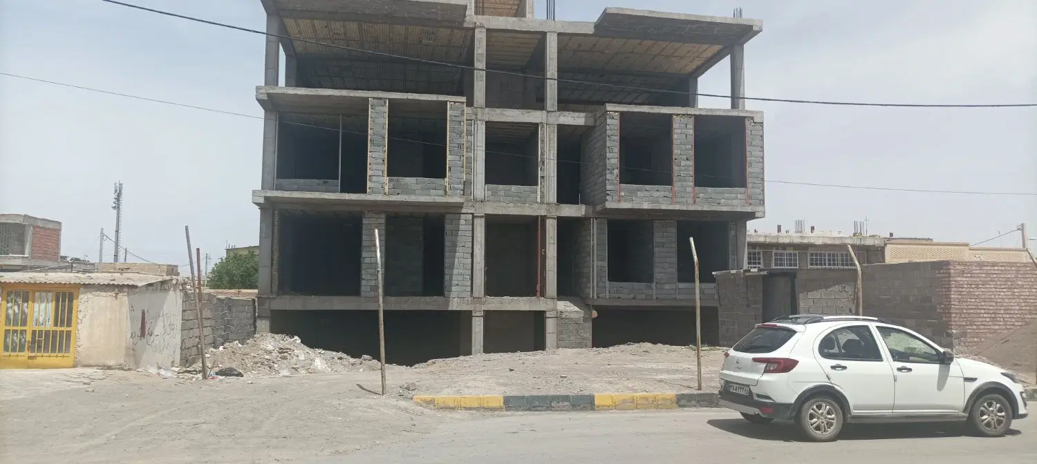 مجتمع اسکلت بتنی در بردسیر