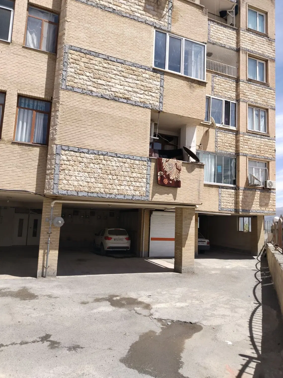 فروش مجتمع آوالان بهاران