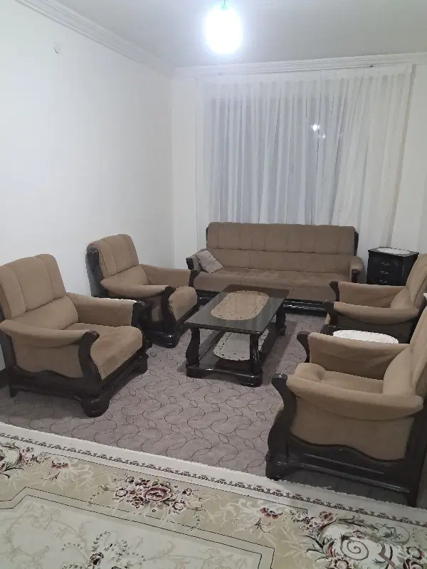 اجاره ورهن  طبقه  همکف خانه ویلایی