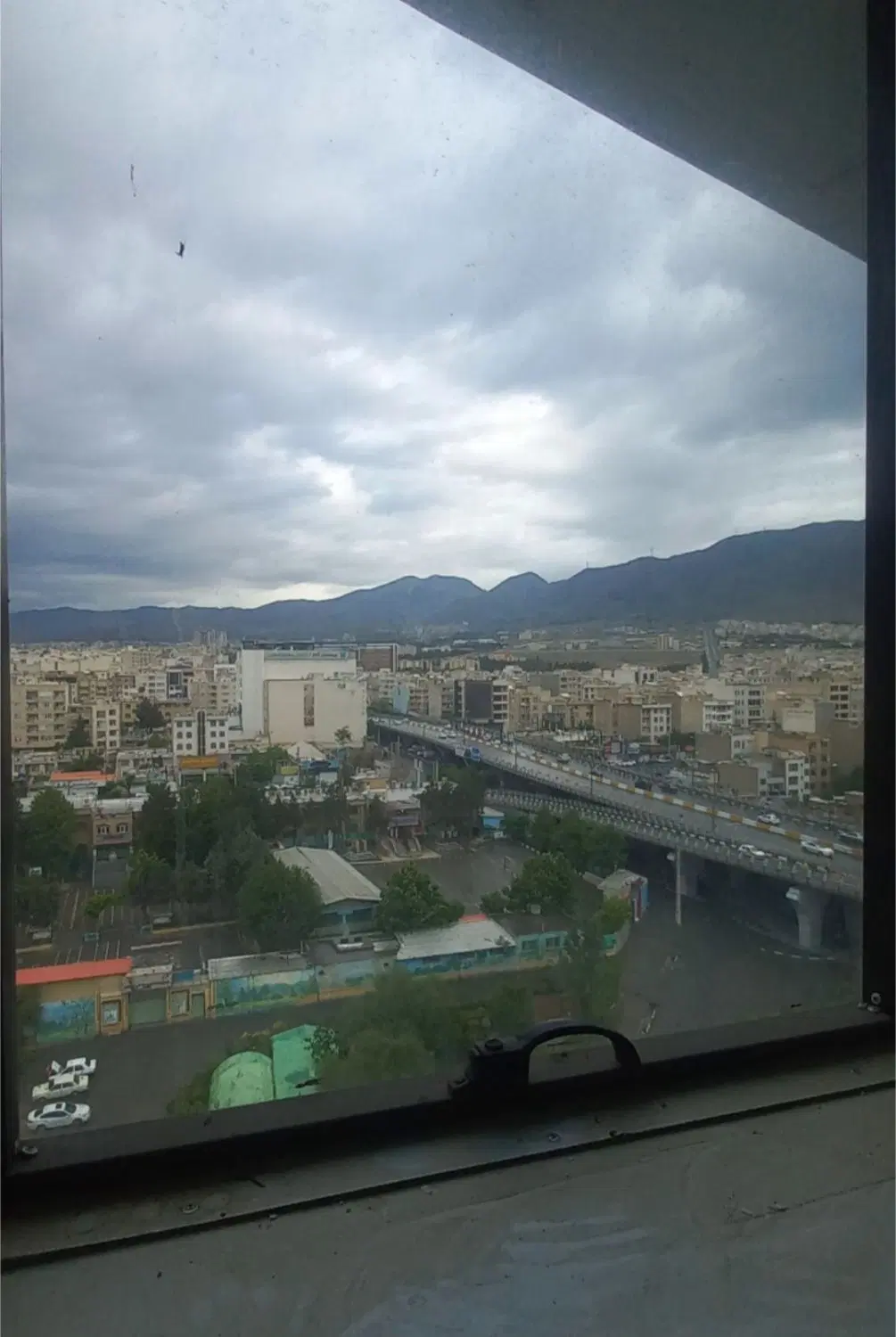 واحد اداری تجاری ۹۵متری