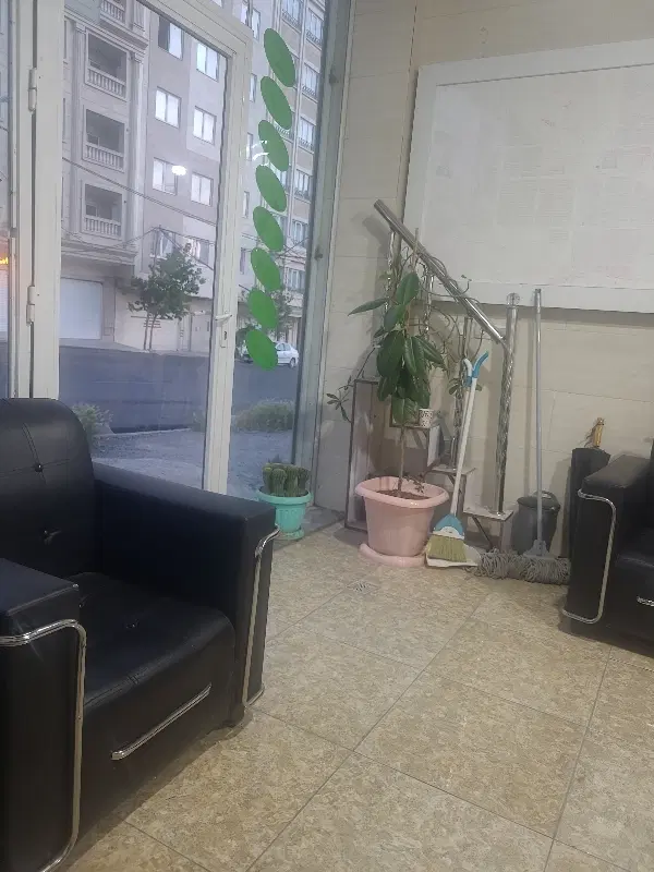 رهن و اجاره زیرزمین خدماتی ۷۰ متر در مرزداران
