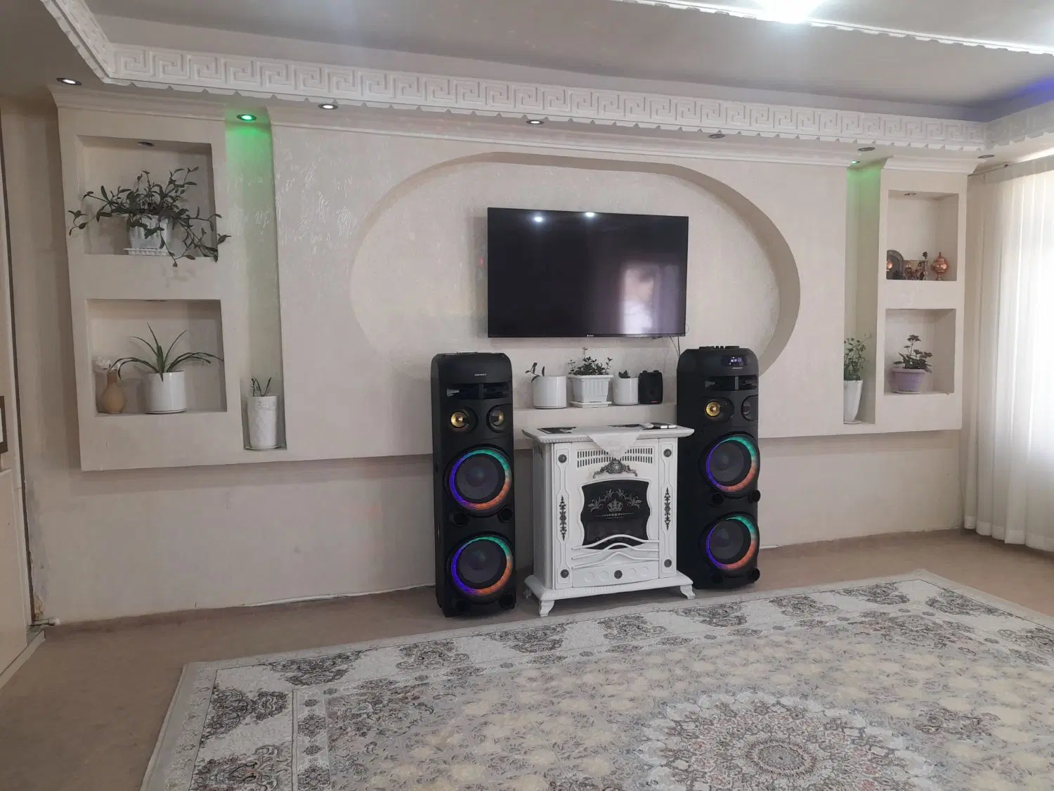 خانه ۱۰۰ متر در کوچه ۲مطهری