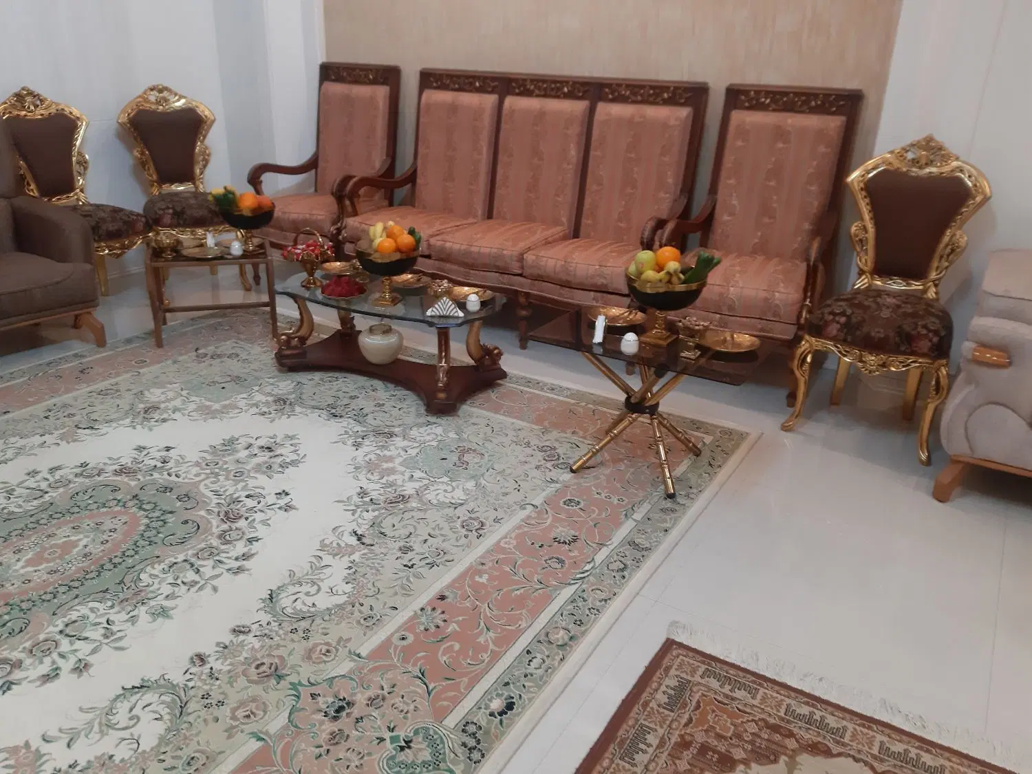 آپارتمان ۳ خواب آسانسوردار تک واحدی خاقانی