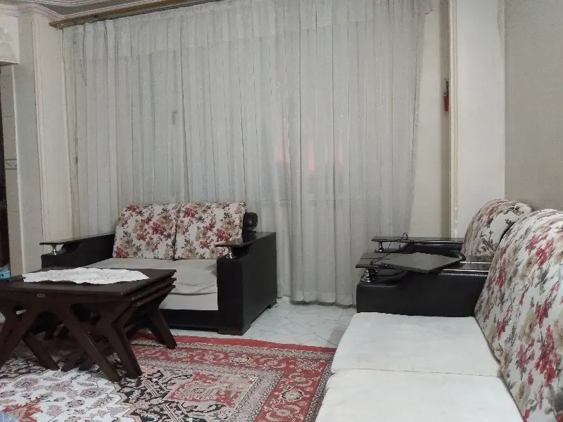 آپارتمان 58 متر شهرک رسالت سند  تک برگ