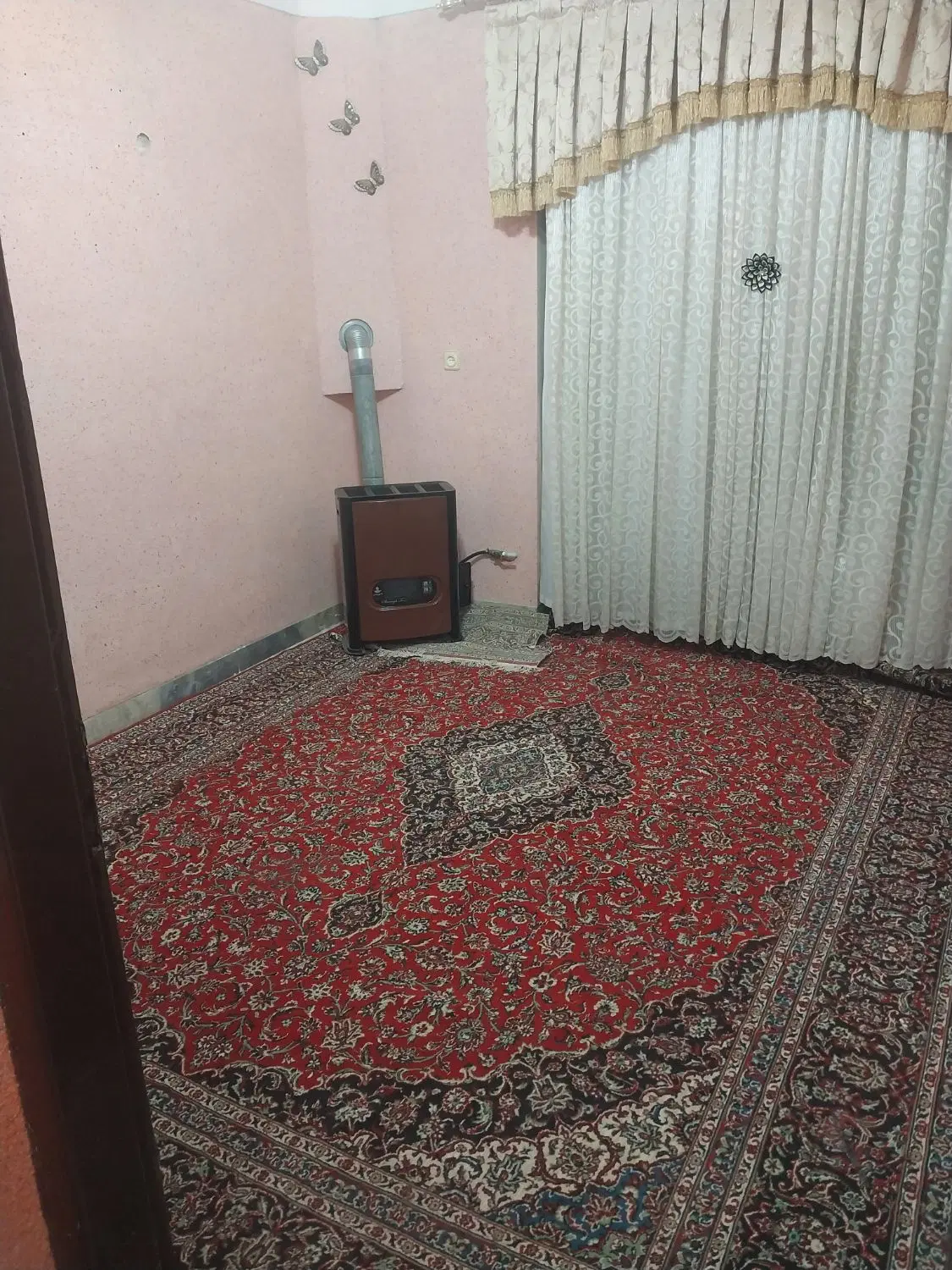 زیر زمین اجاره ای