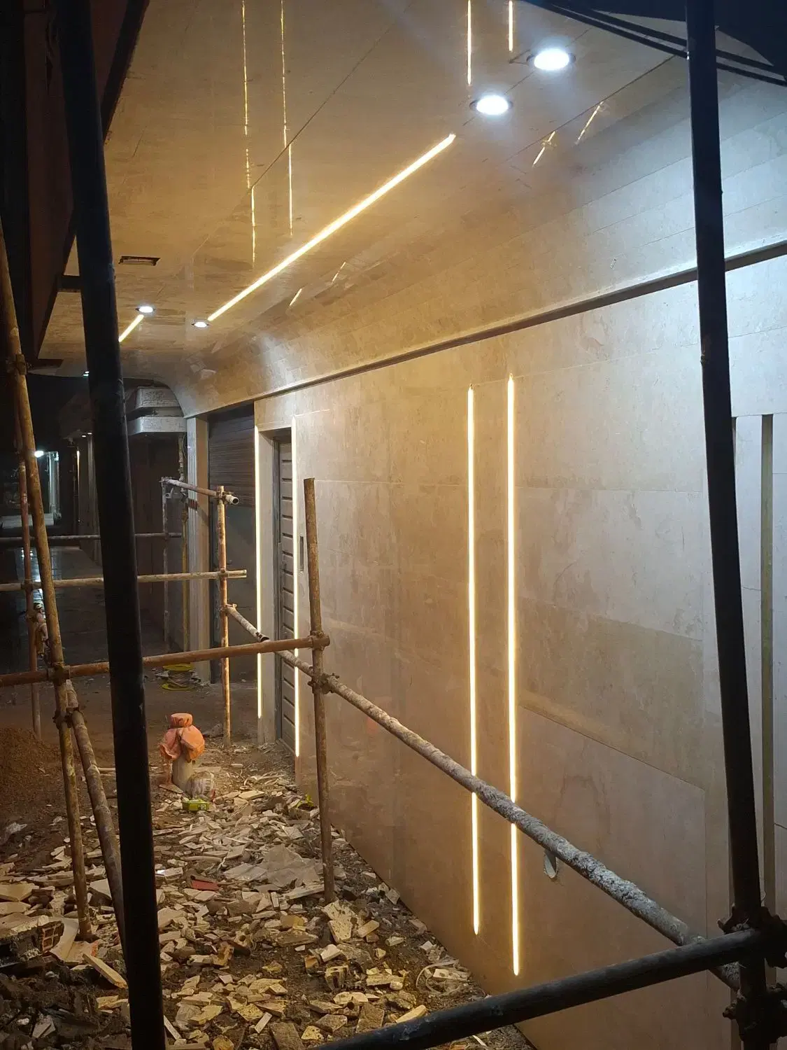 واحد ۱۴۰متری تک واحد کوی احسان