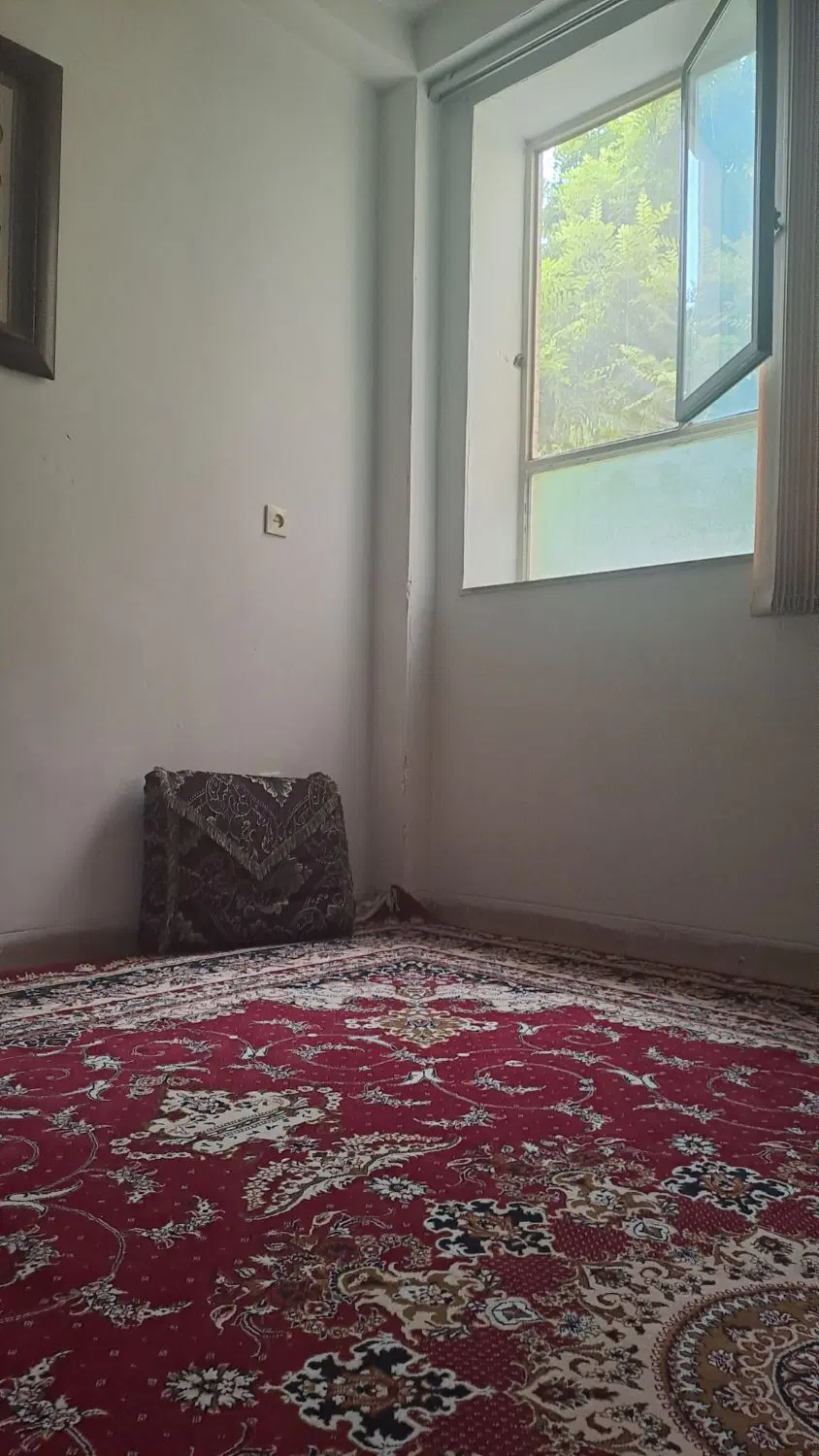 درخواست هم خونه خانم