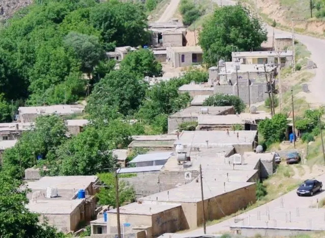 زمین خام تجاری مسکونی