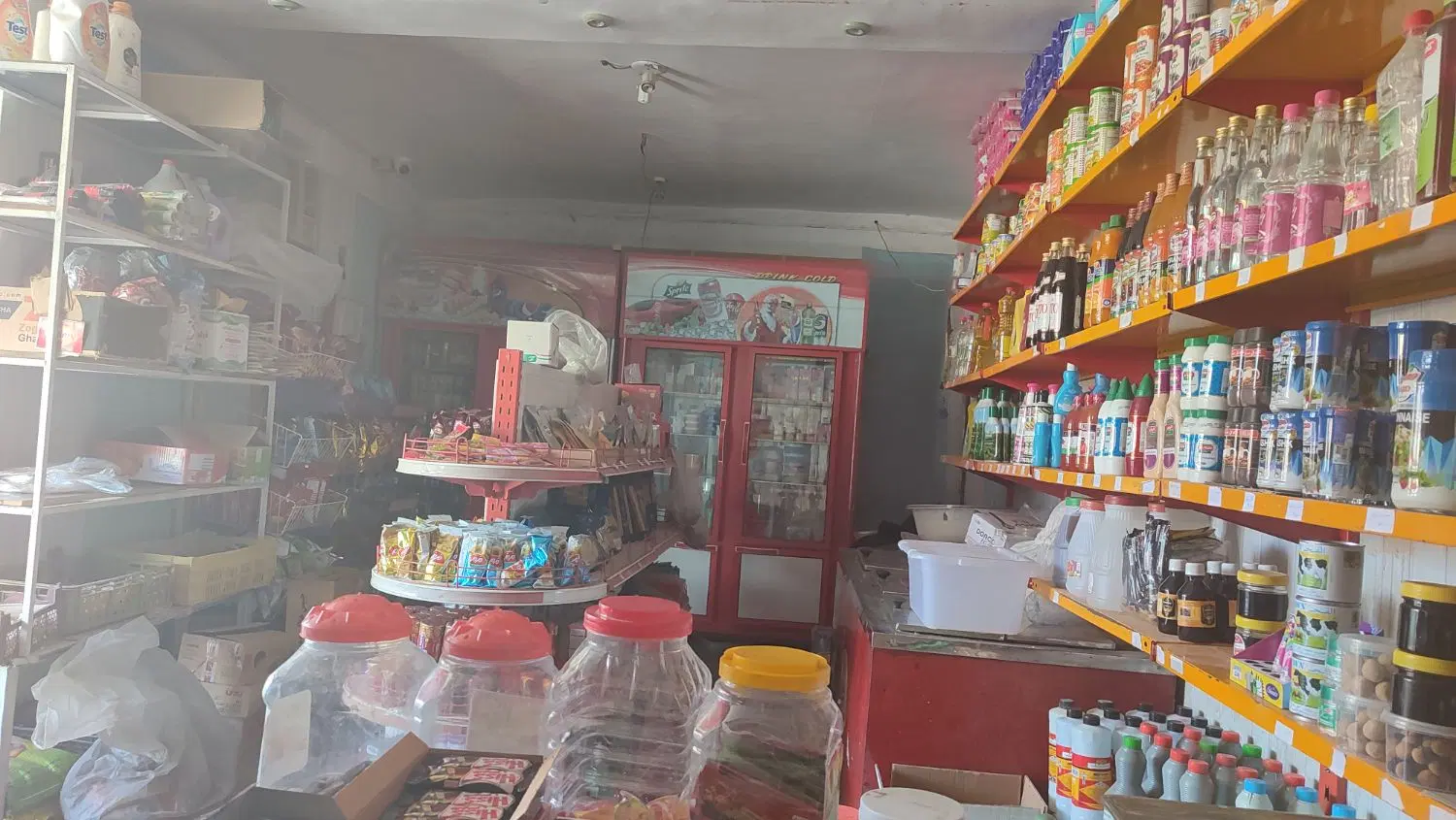 اجاره سوپرمارکت با وسایل