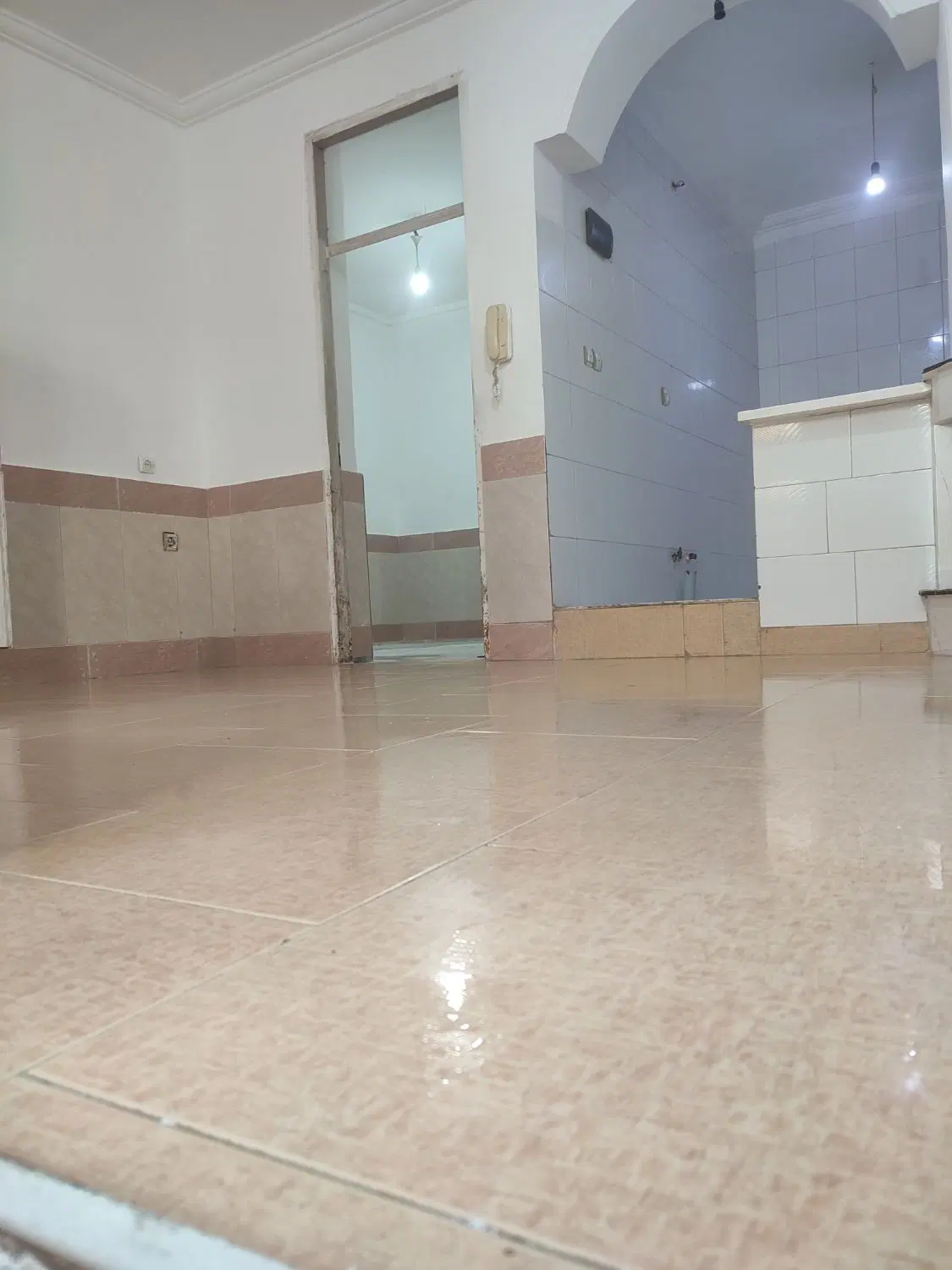طبقه همکف چناران52