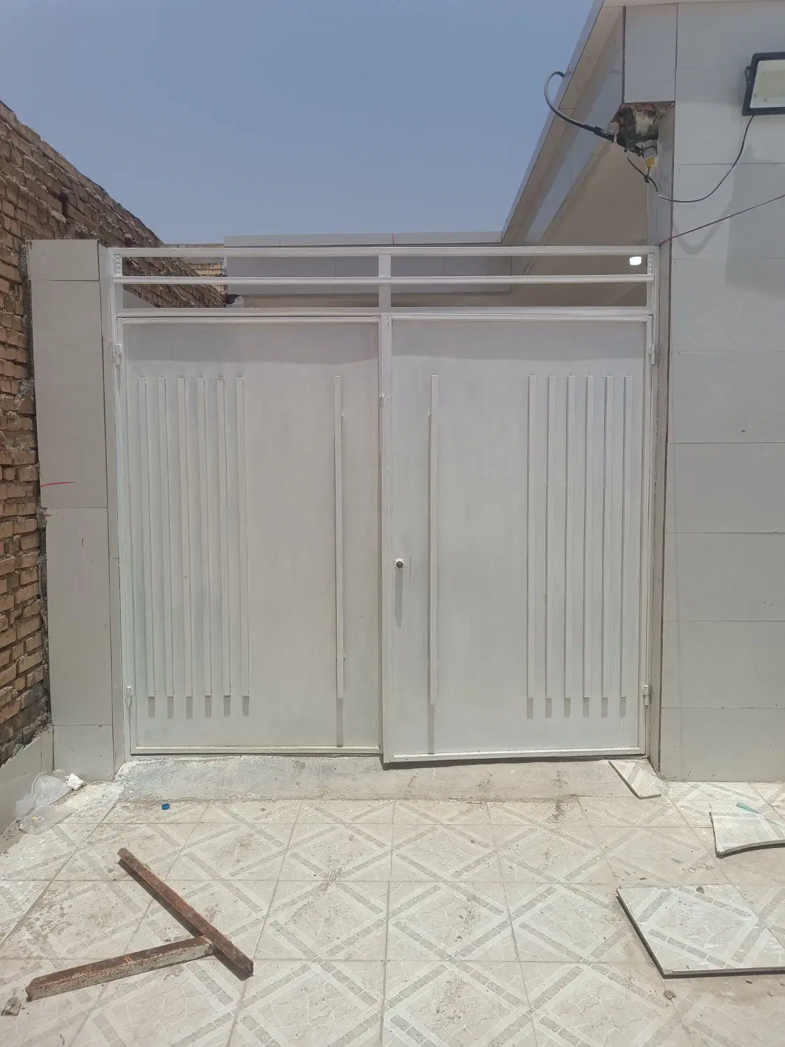 منزل ایسگا 8سرخیابان اصلی