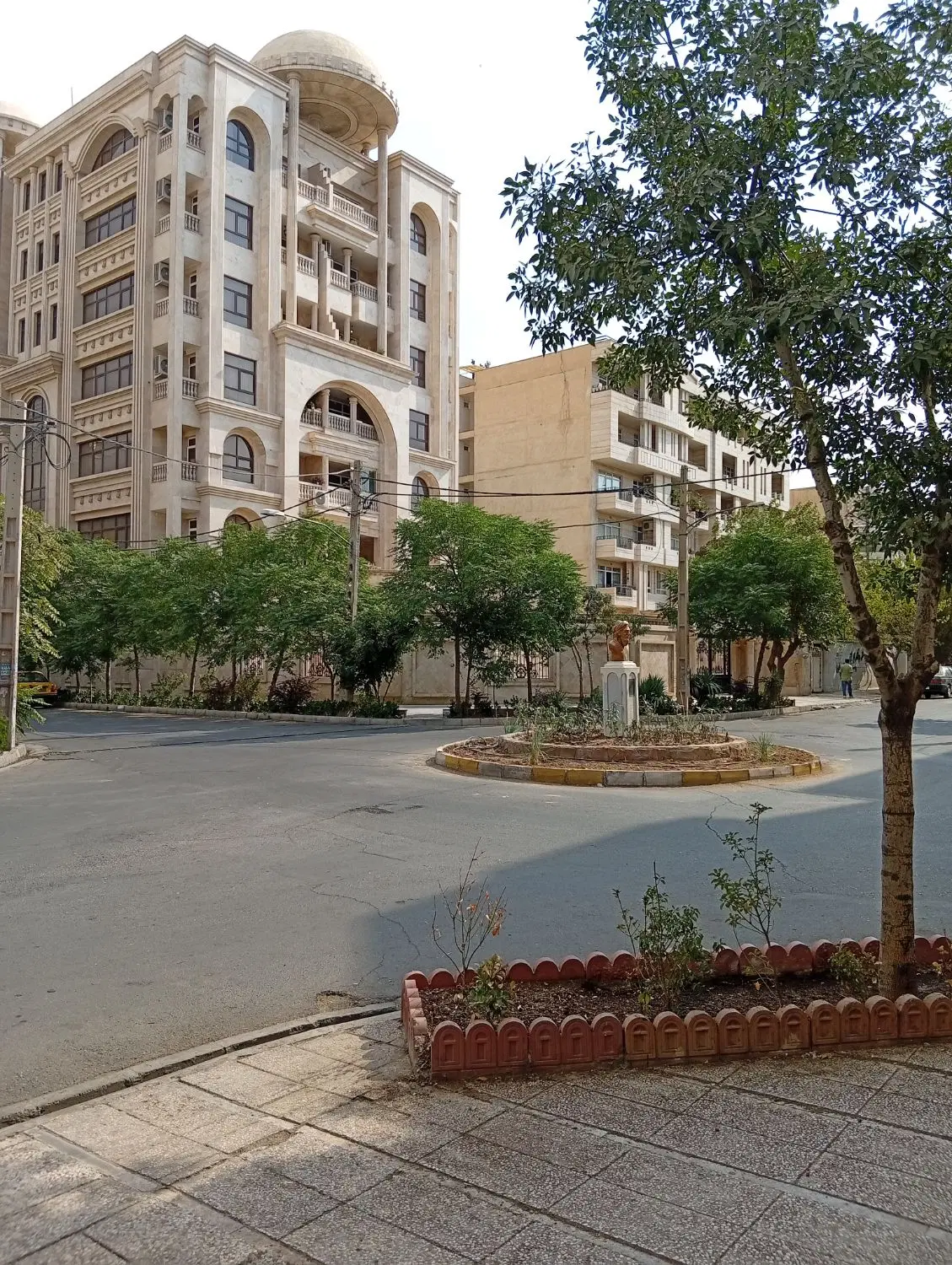 ۱۲۷متری_۳خواب_۲پارکینگ سندی_شمالی روبه آفتاب
