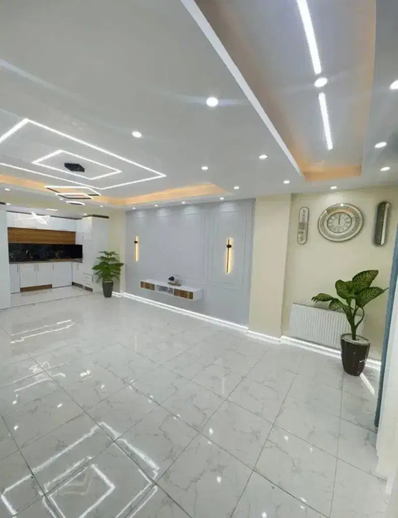 60متری فول دیزاین*2خواب*پارکنیگ سندی*3سال ساخت