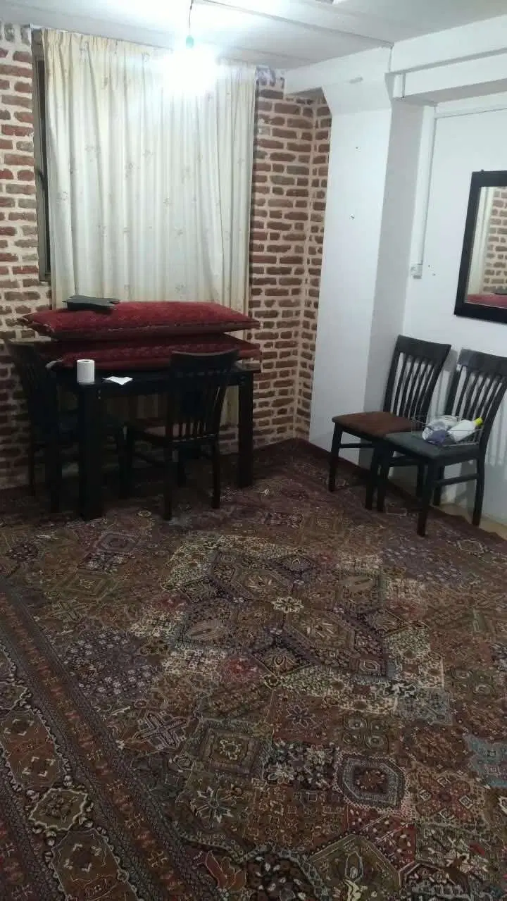 اجاره بهار خواب مبله بهمتراژ ۲۵متر با حمام و توالت