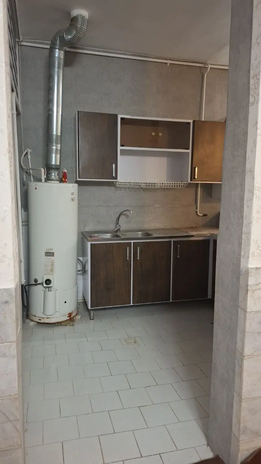 رهن واجاره منزل مسکونی همکف دربست