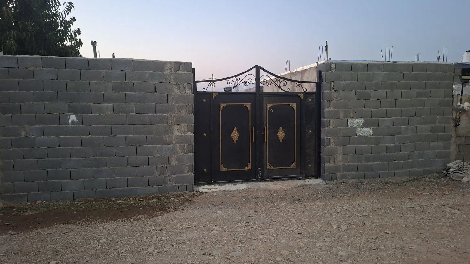 زمین ۱۸۰ متر سرابتاوه شمالی