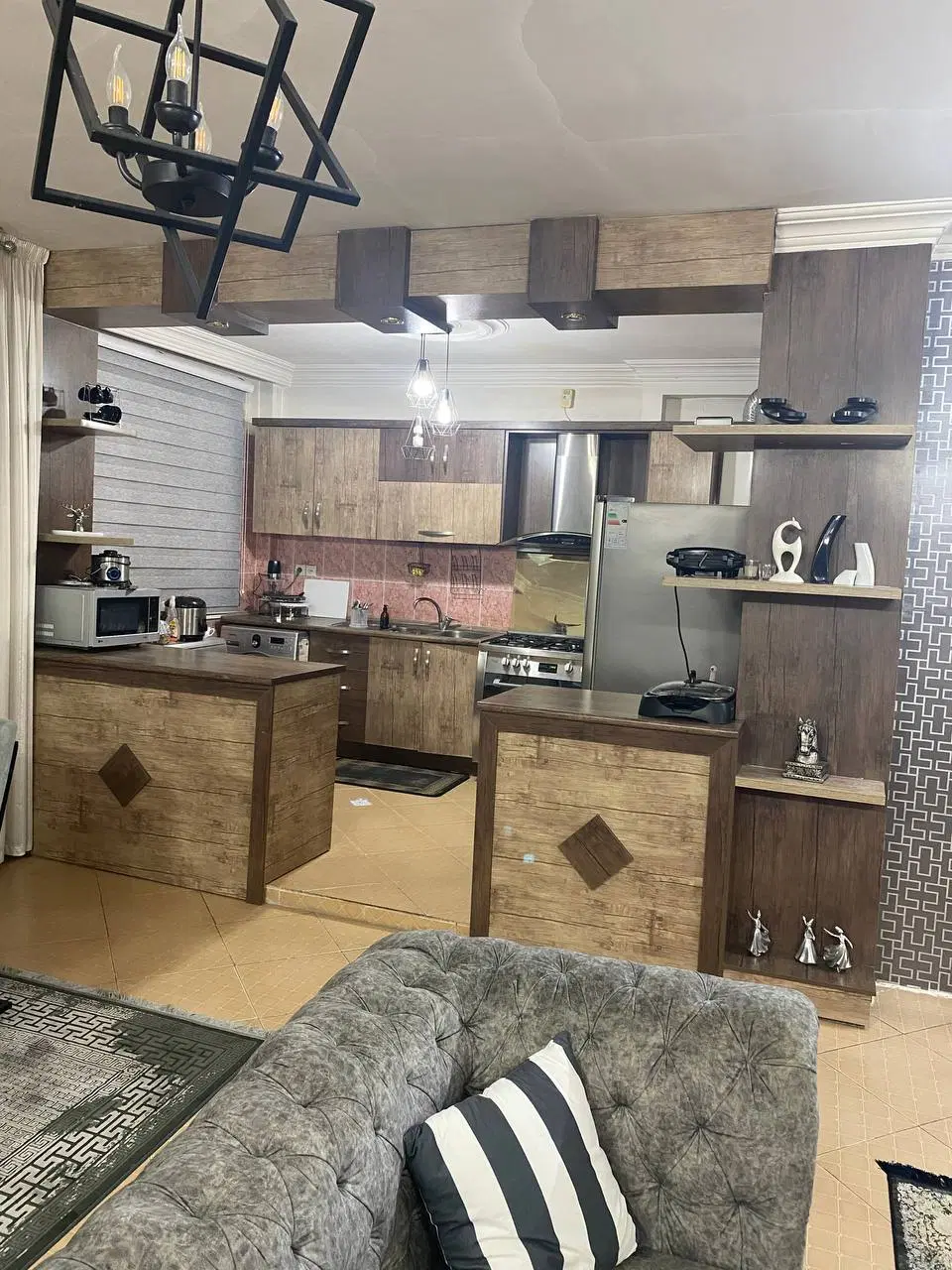 آپارتمان 120متری 2خوابه آسانسور پارکینگ دار