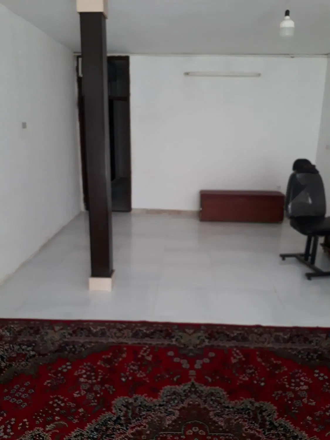 اپارتمان طبقه یک در ۱۷ شهریور شهید صدر