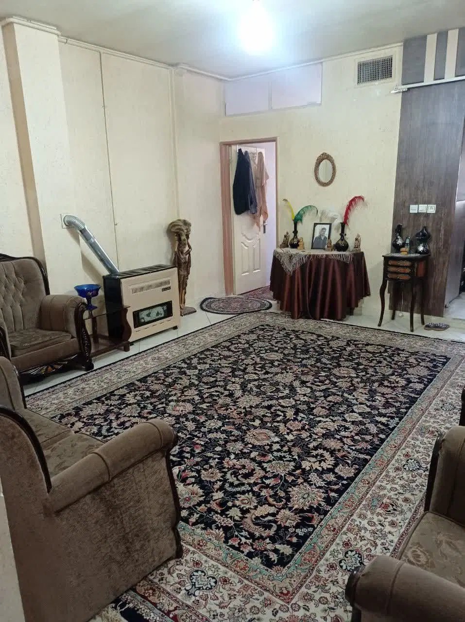 آپارتمان 70متری سرافرازان 13 دوخواب تازه رنگ شده